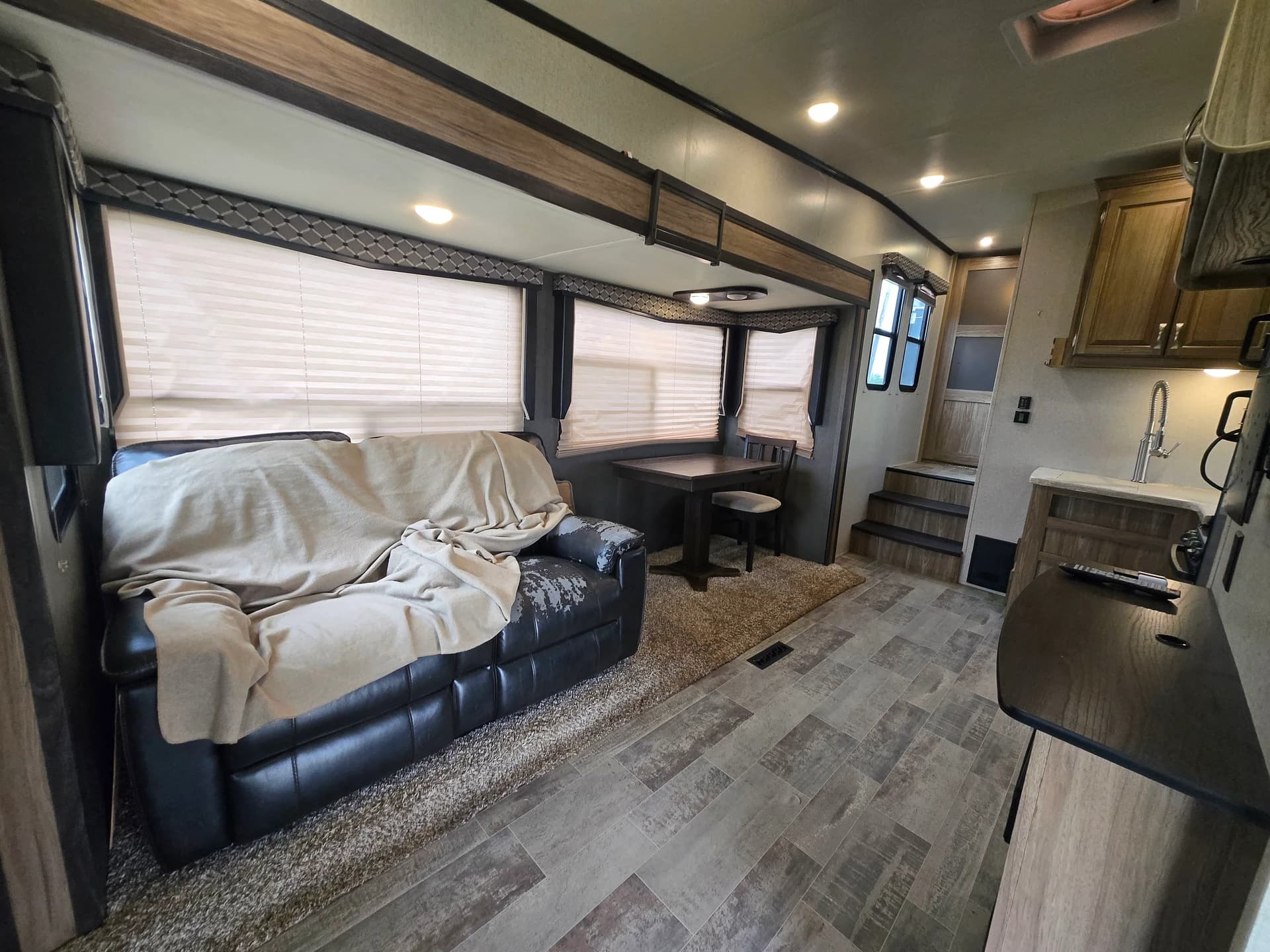 2019 Keystone Atlas 3112BHF_PROD — photo 5 of 14