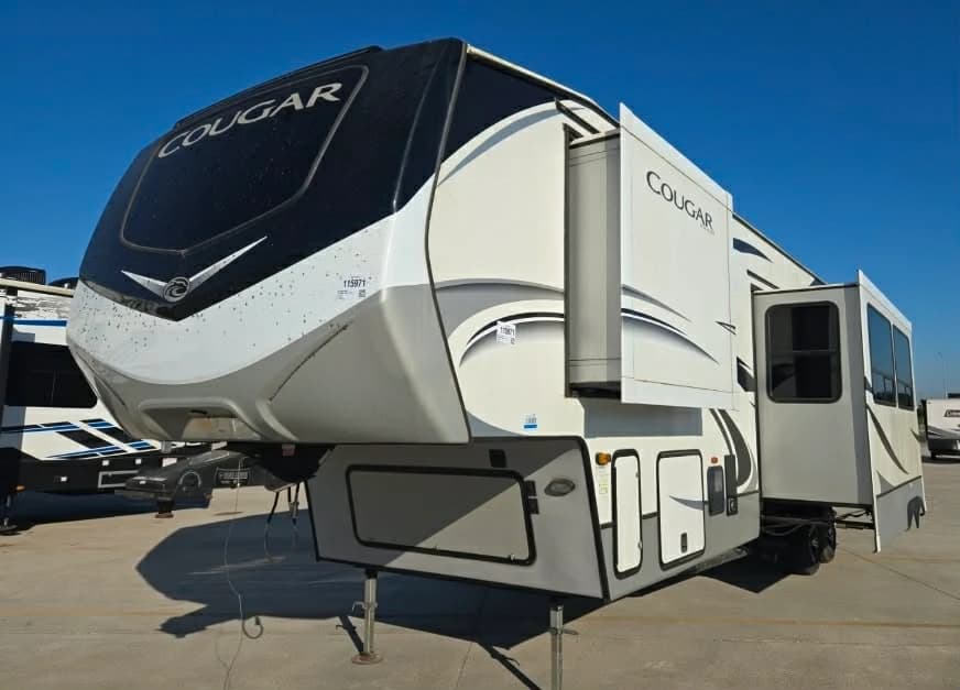2021 Keystone Rv Company Cougar 364bhl — photo 3 of 11