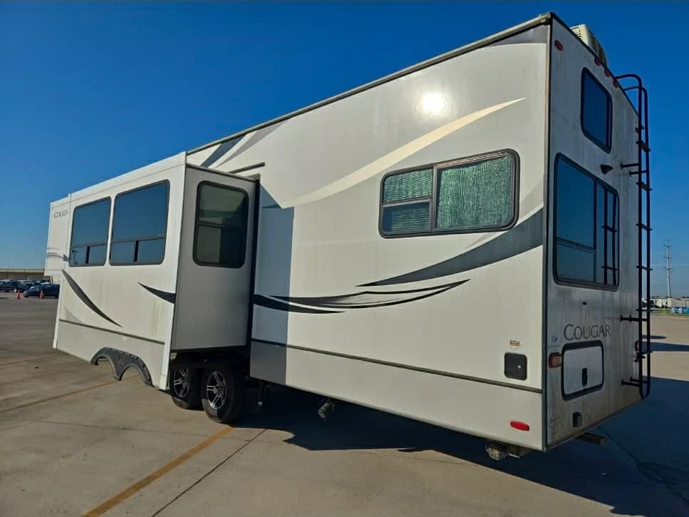 2021 Keystone Rv Company Cougar 364bhl — photo 4 of 11