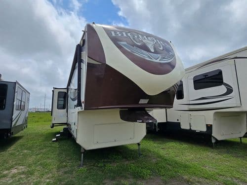 2015 Heartland BIGHORN 3750