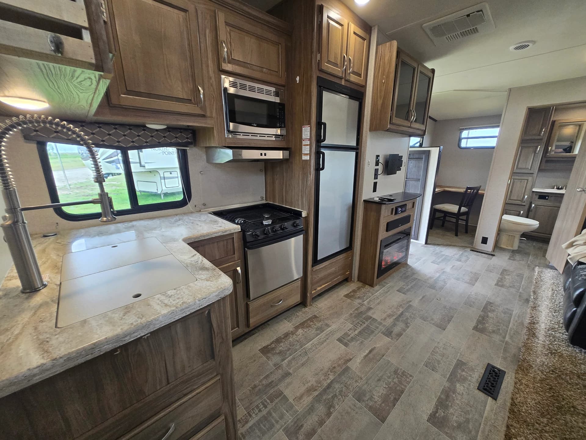 2019 Keystone Atlas 3112BHF_PROD — photo 9 of 14
