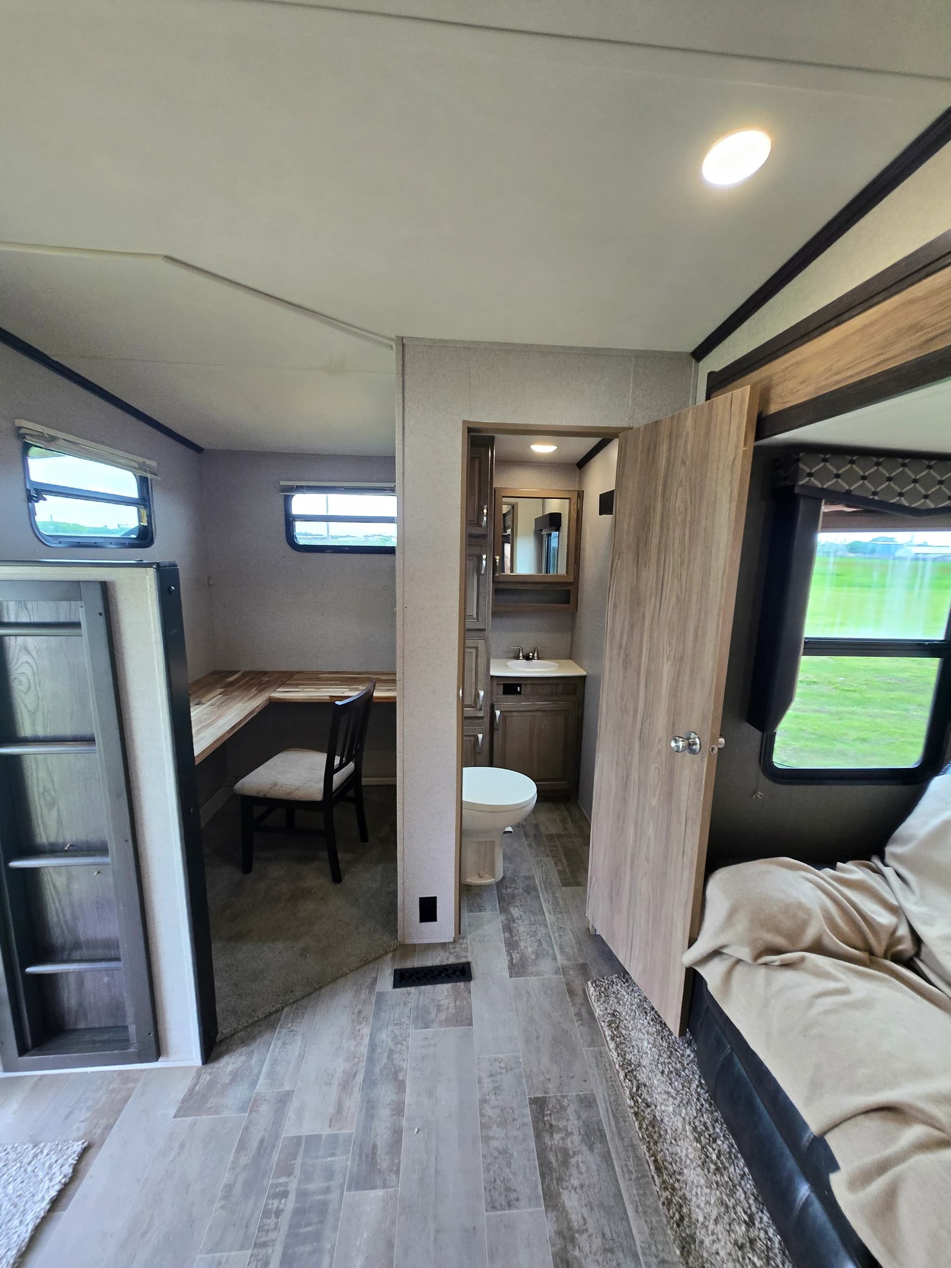 2019 Keystone Atlas 3112BHF_PROD — photo 6 of 14