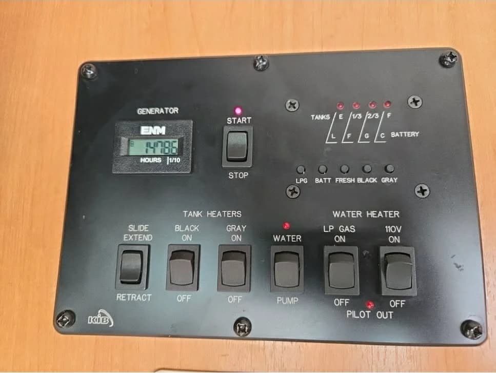 2015 Thor Axis 251 — photo 8 of 10