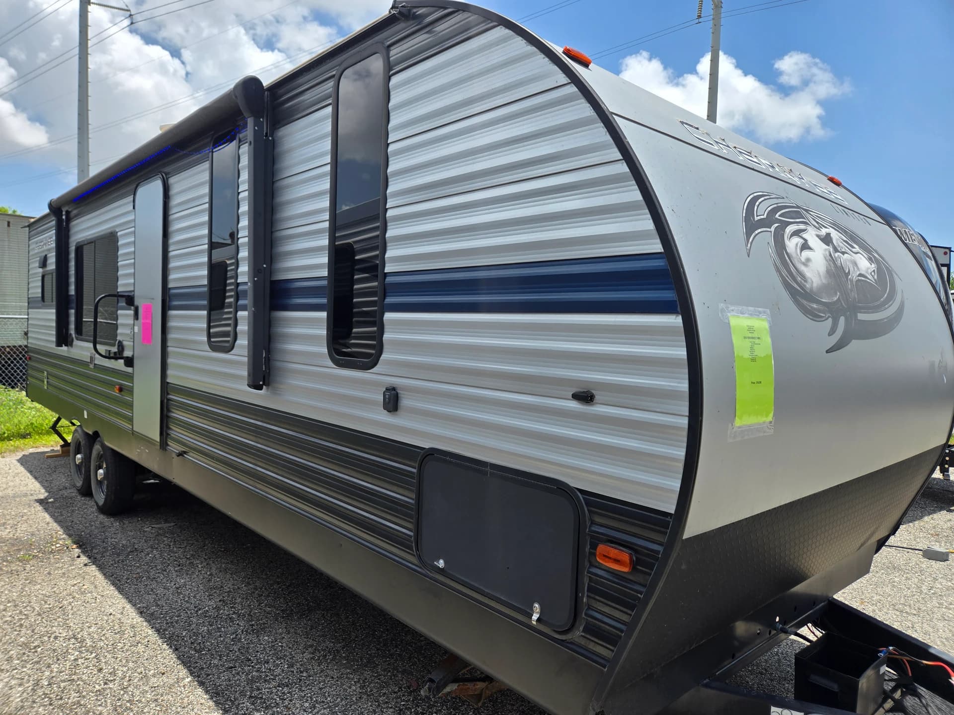2019 Cherokee 274RK — photo 1 of 12