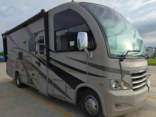 2015 Thor Axis 251 hero