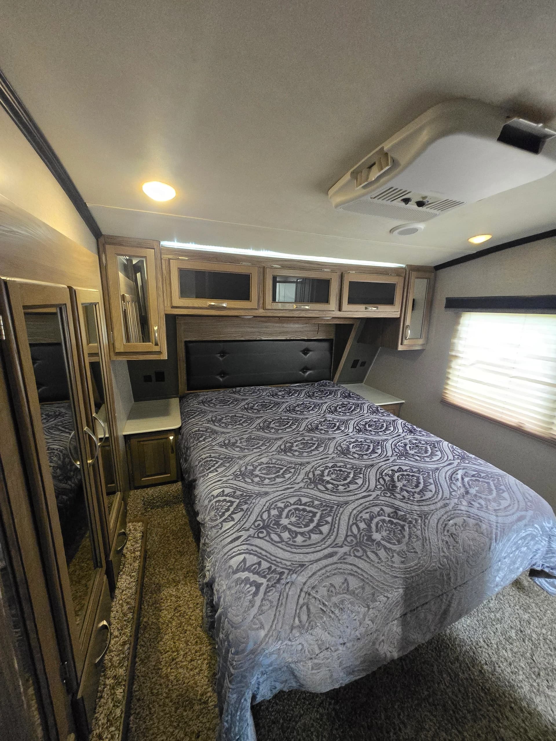 2019 Keystone Atlas 3112BHF_PROD — photo 11 of 14