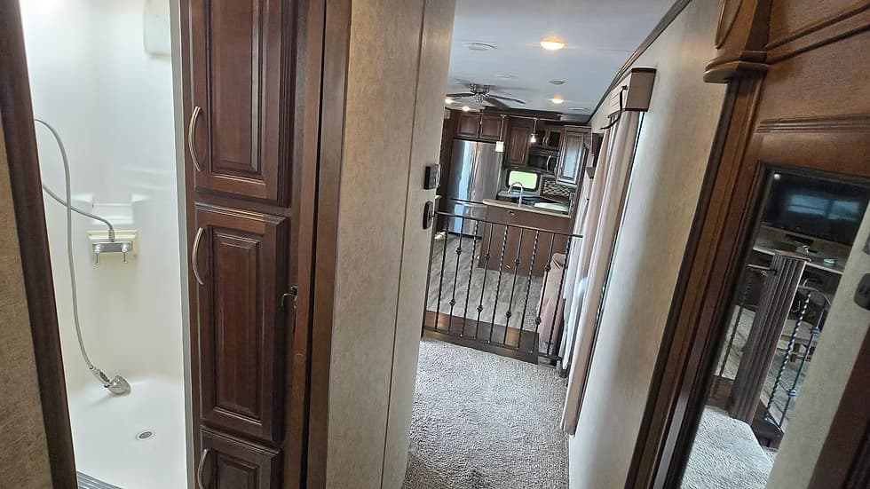 2017 Forest River PRIMETIME SANIBEL3751 — photo 7 of 13