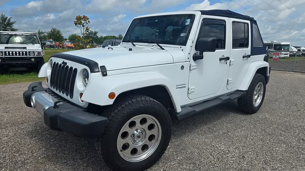 2012 Jeep Wrangler Sahara6Speed — photo 15 of 16