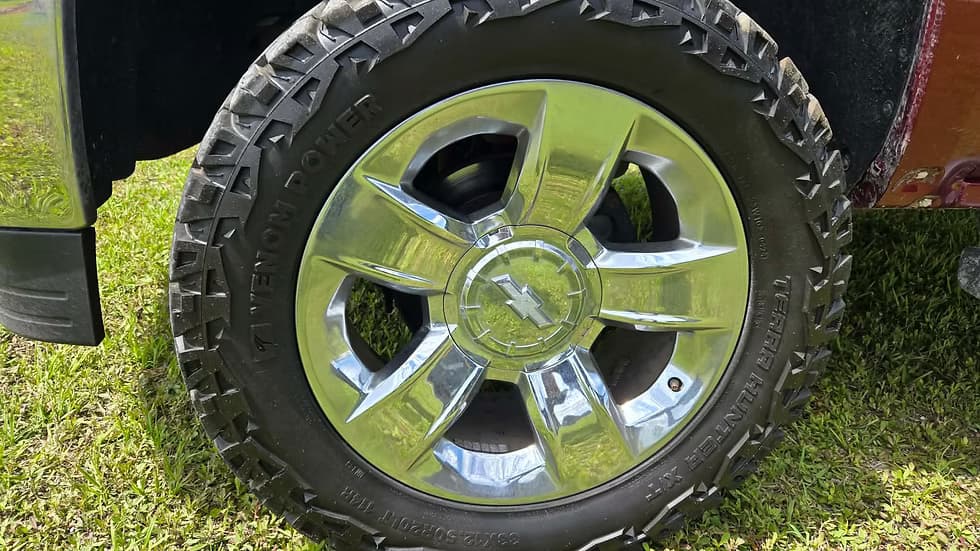 2014 Chevrolet Silverado LTZ4x4 — photo 5 of 11