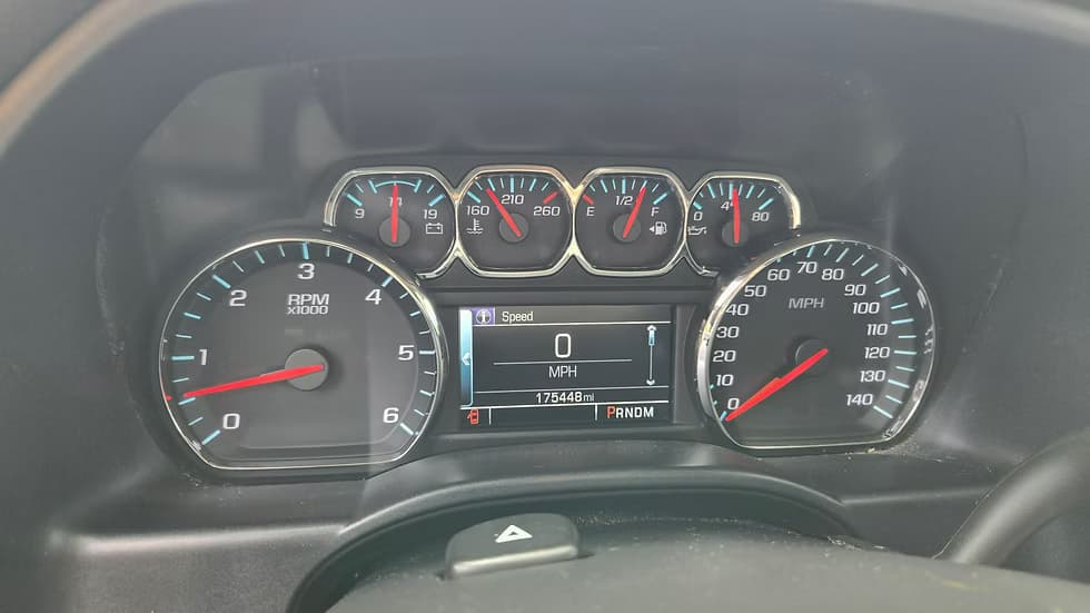 2014 Chevrolet Silverado LTZ4x4 — photo 10 of 11