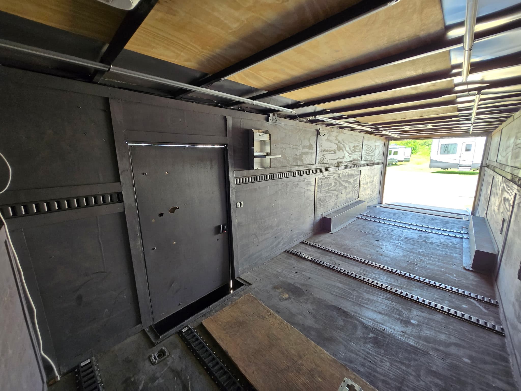 2024 Trex GE8536D7K Car Hauler — photo 11 of 18